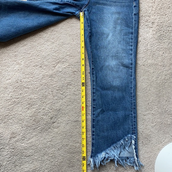 Liverpool crop flare jeans - Picture 11 of 12